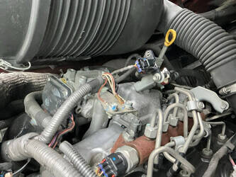 2015-toyota-40-8fd35n-46266273