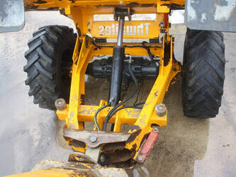 2016-thwaites-570-1436831-46266297