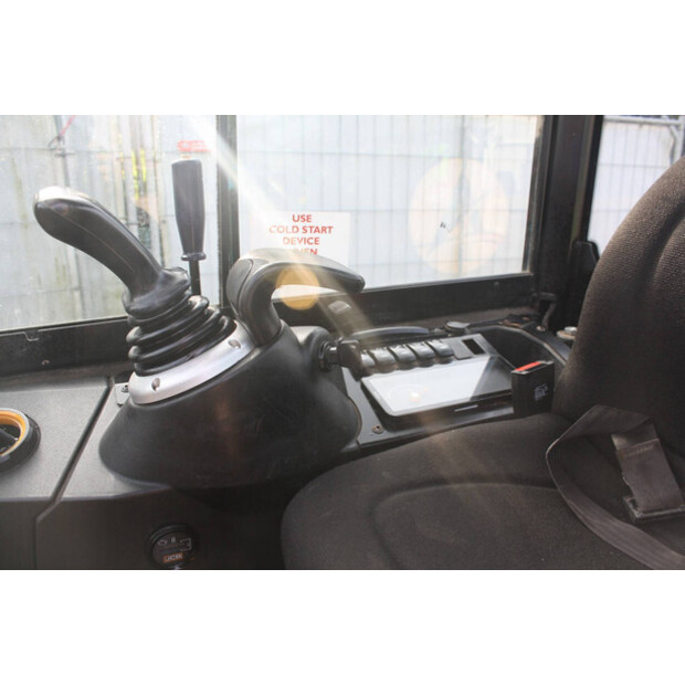 2019 JCB 16C-1-46266329