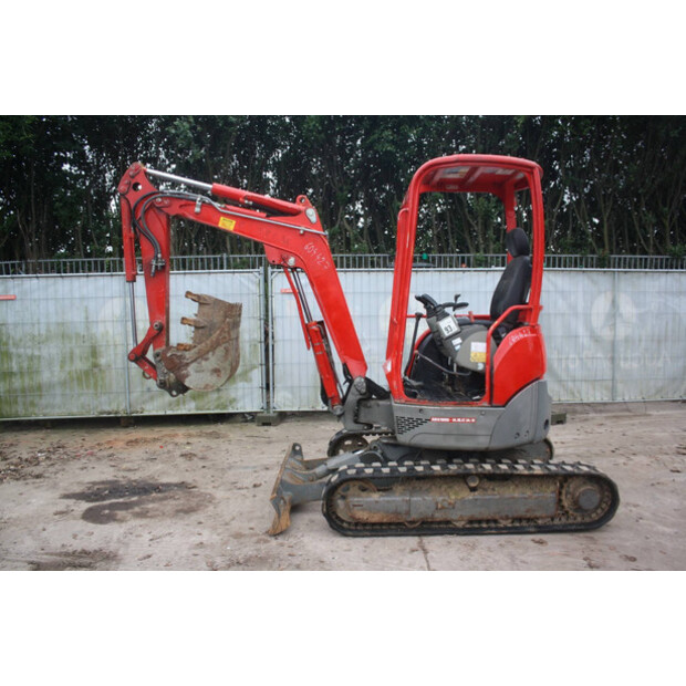 2014 YANMAR SV26-46266396