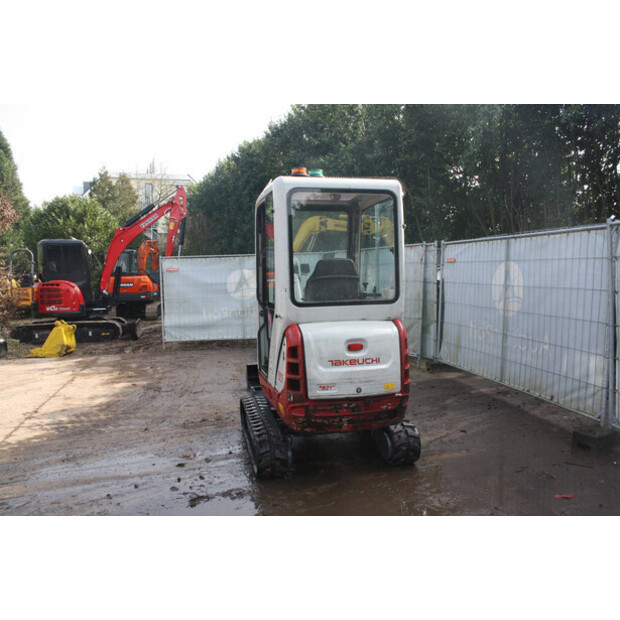 2016 تاكوتشي TB216-46266503