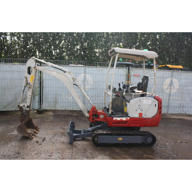 2019 تاكوتشي TB216-46266517