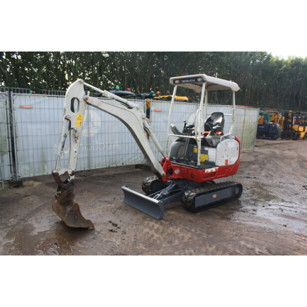 2019 تاكوتشي TB216-46266518