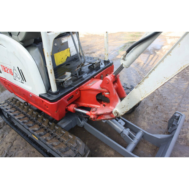 2019 تاكوتشي TB216-46266526