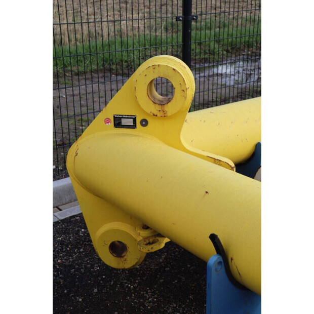 2019 دول OTHERS-46266644