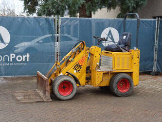 Image for WHEEL LOADERS 2011 Knikmops 90