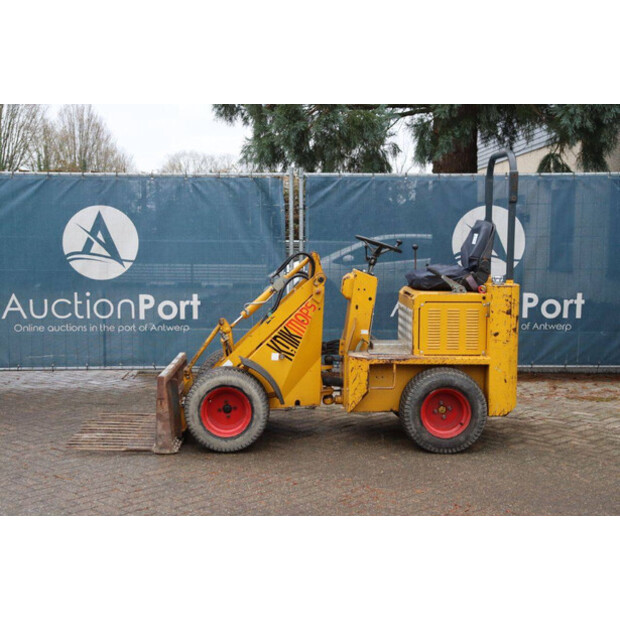 2011 Knikmops 90-46266652