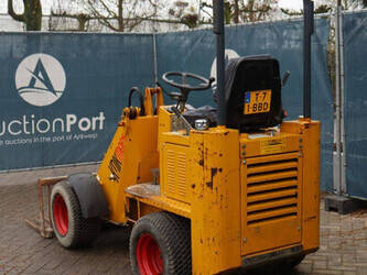 2011-knikmops-90-1436850-46266654