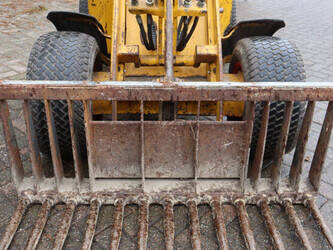 2011-knikmops-90-1436850-46266663