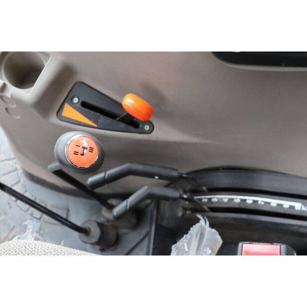 2014 كاس IH Farmall 65A-46266751