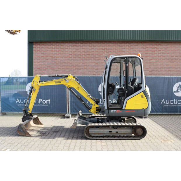 2017 Neuson ET24-46266782