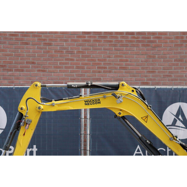 2017 Neuson ET24-46266792