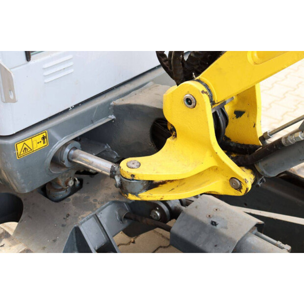 2017 Neuson ET24-46266795