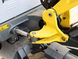 2017-neuson-et24-46266795