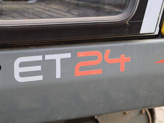 2017-neuson-et24-46266808