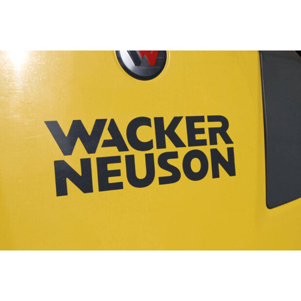 2017 Neuson ET24-46266811