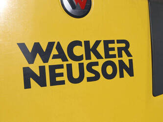 2017-neuson-et24-46266811