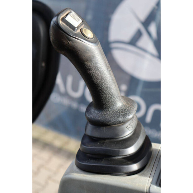 2017 Neuson ET24-46266820