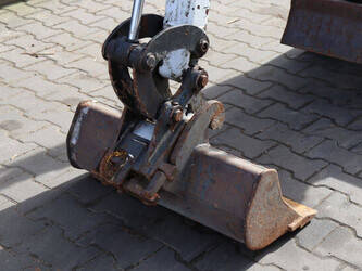 2016-bobcat-e10-1436856-46266911