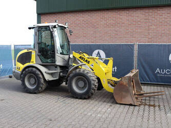 Image for WHEEL LOADERS 2011 Atlas Super 65