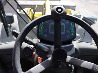 2011-atlas-super-65-46266979