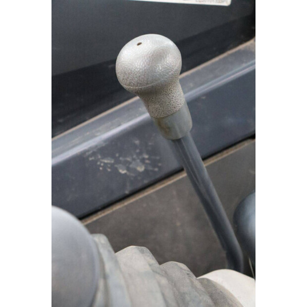 كوبيلكو SK28SR-46267033