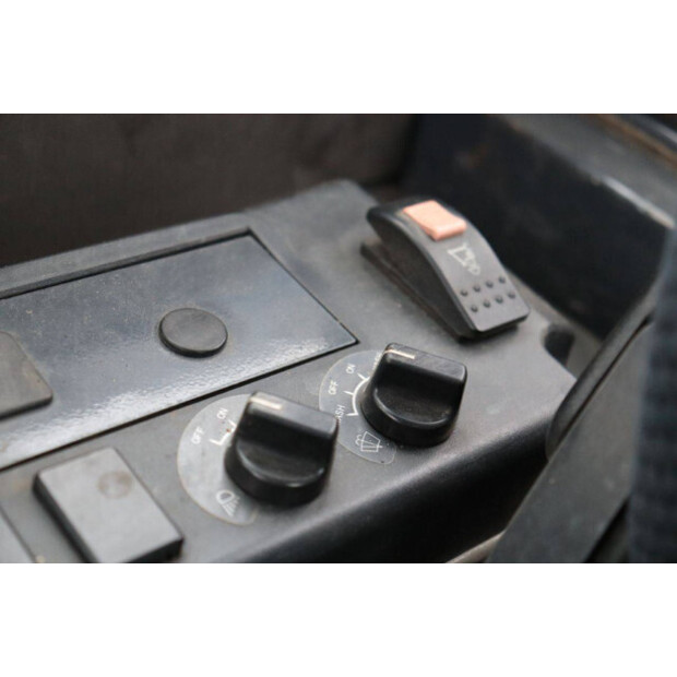 كوبيلكو SK28SR-46267036