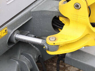 2025-neuson-et24-46267071