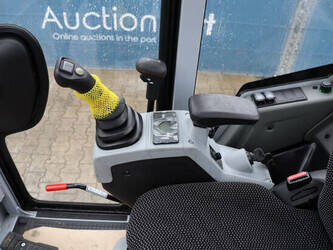 2025-neuson-et24-46267086