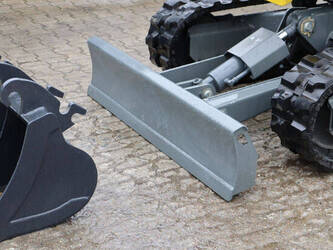 2025-neuson-et24-46267102