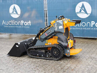 2025-giant-gs950t-compact-track-loader-46267151