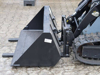 2025-giant-gs950t-compact-track-loader-46267158