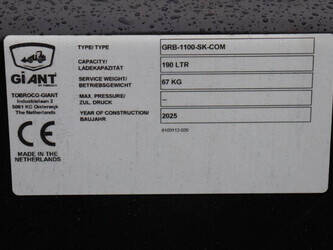 2025-giant-gs950t-compact-track-loader-46267163