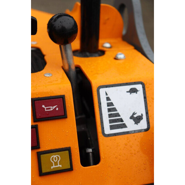 2025 جاينت GS950T Compact Track Loader-46267178