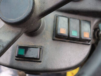 2012-giant-v881t-1436863-46267268