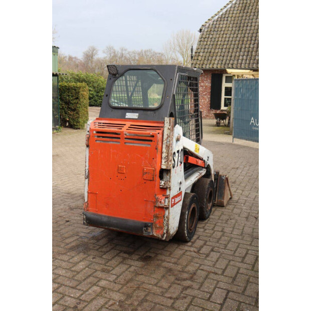 2014 بوبكات S70-46267428