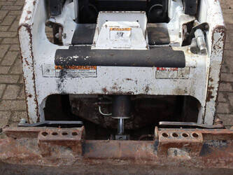 2014-bobcat-s70-1436869-46267433