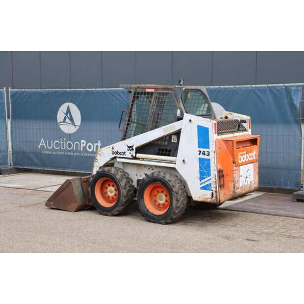 بوبكات 743-46267640