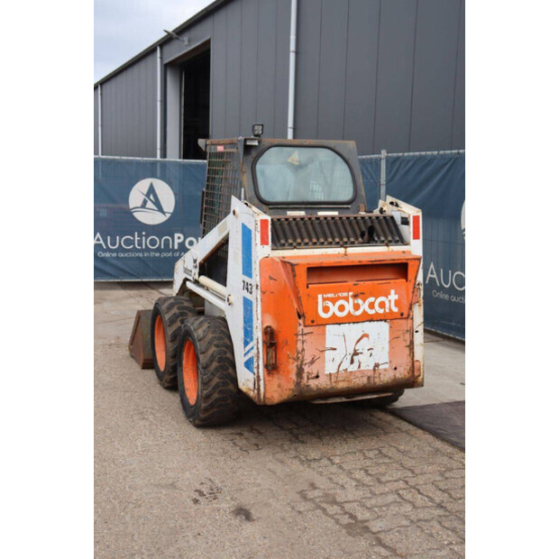 بوبكات 743-46267641