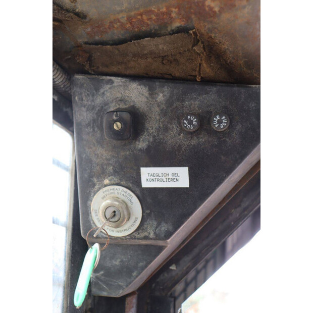 بوبكات 743-46267668