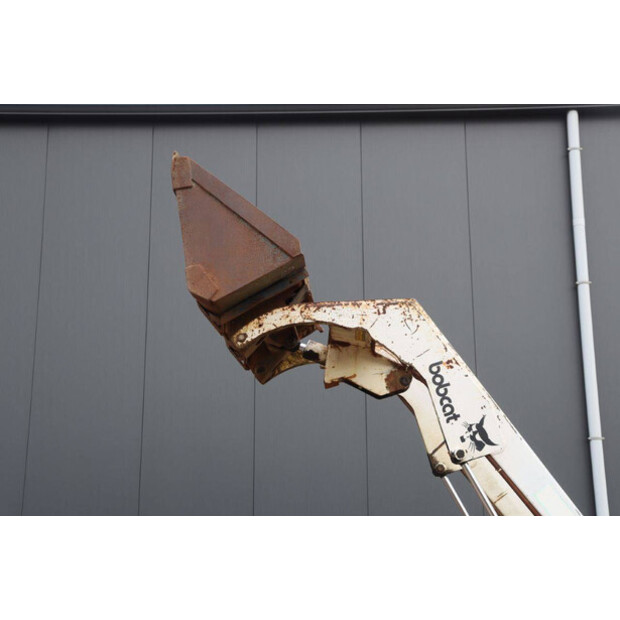 بوبكات 743-46267671