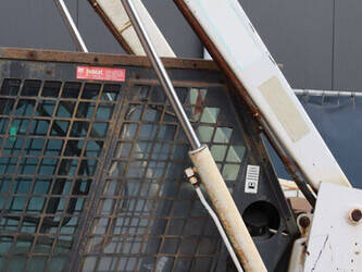 bobcat-743-1436876-46267672