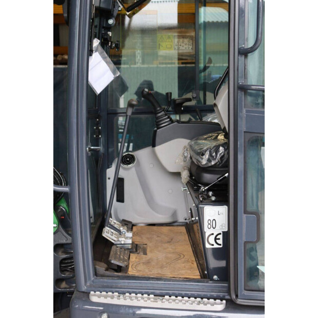 2026 Aameck F27-46268127