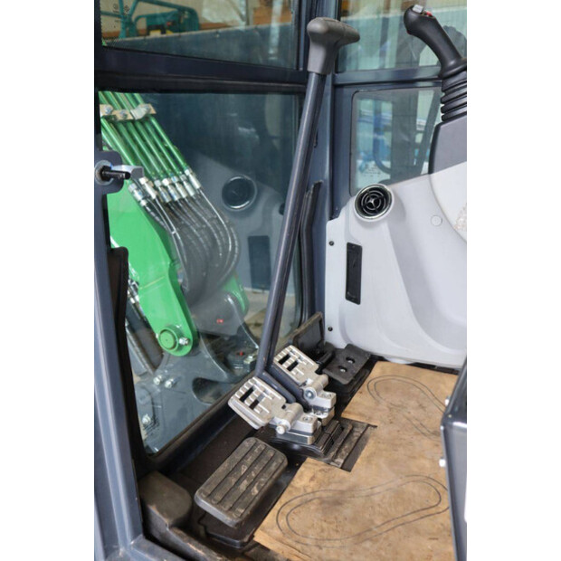 2026 Aameck F27-46268129