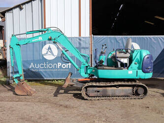 komatsu-pc27r-8-1436895-46268291