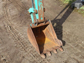 komatsu-pc27r-8-1436895-46268304