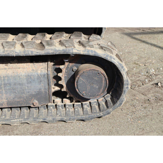 Komatsu PC27R-8-46268312