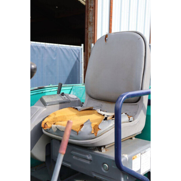 Komatsu PC27R-8-46268317