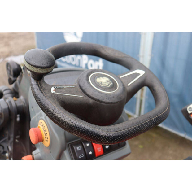 2025 Heracles H160-46268360