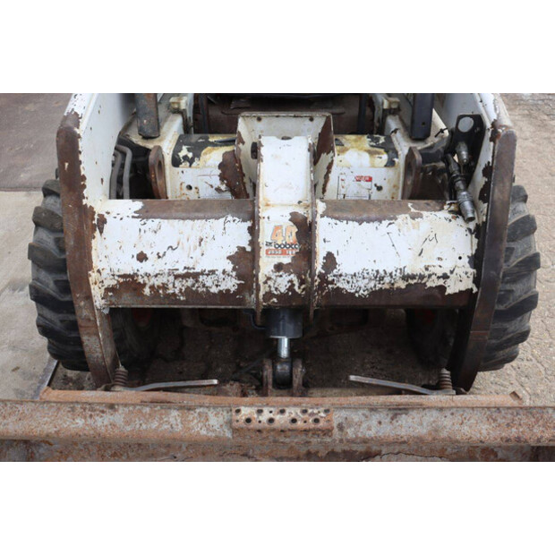 1993 بوبكات 753-46268466